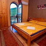 بيت ضيافة Hegyi Panzio Szilvásvárad