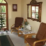 Hegyi Panzio 3*