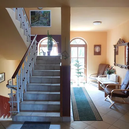 Casa de hóspedes Hegyi Panzió