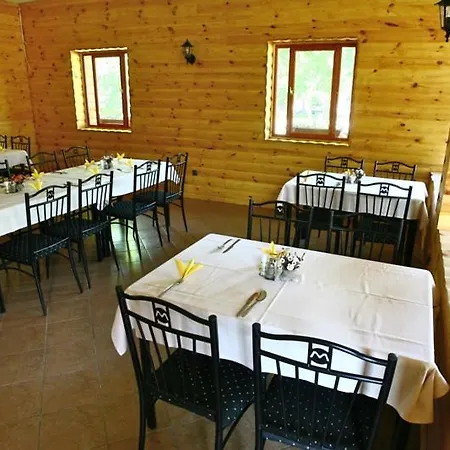 Gasthof Hegyi Panzio 3*