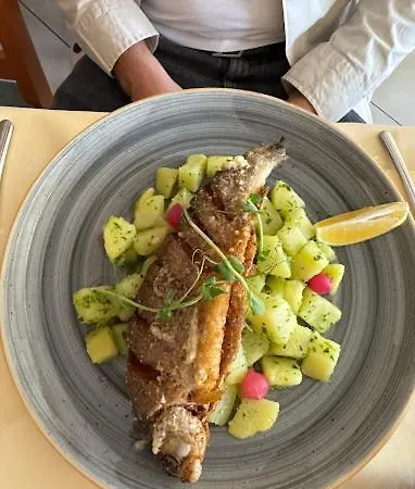 Hegyi Panzio Gasthuis 3*