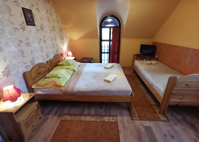 Hegyi Panzio ゲストハウス Szilvásvárad
