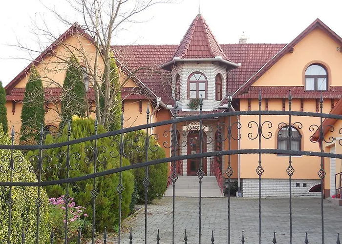 Guest house Hegyi Panzio 3*