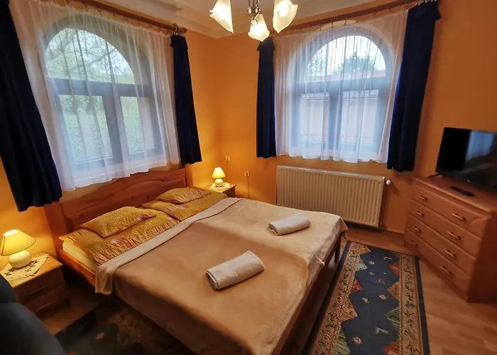 Hegyi Panzio 3*